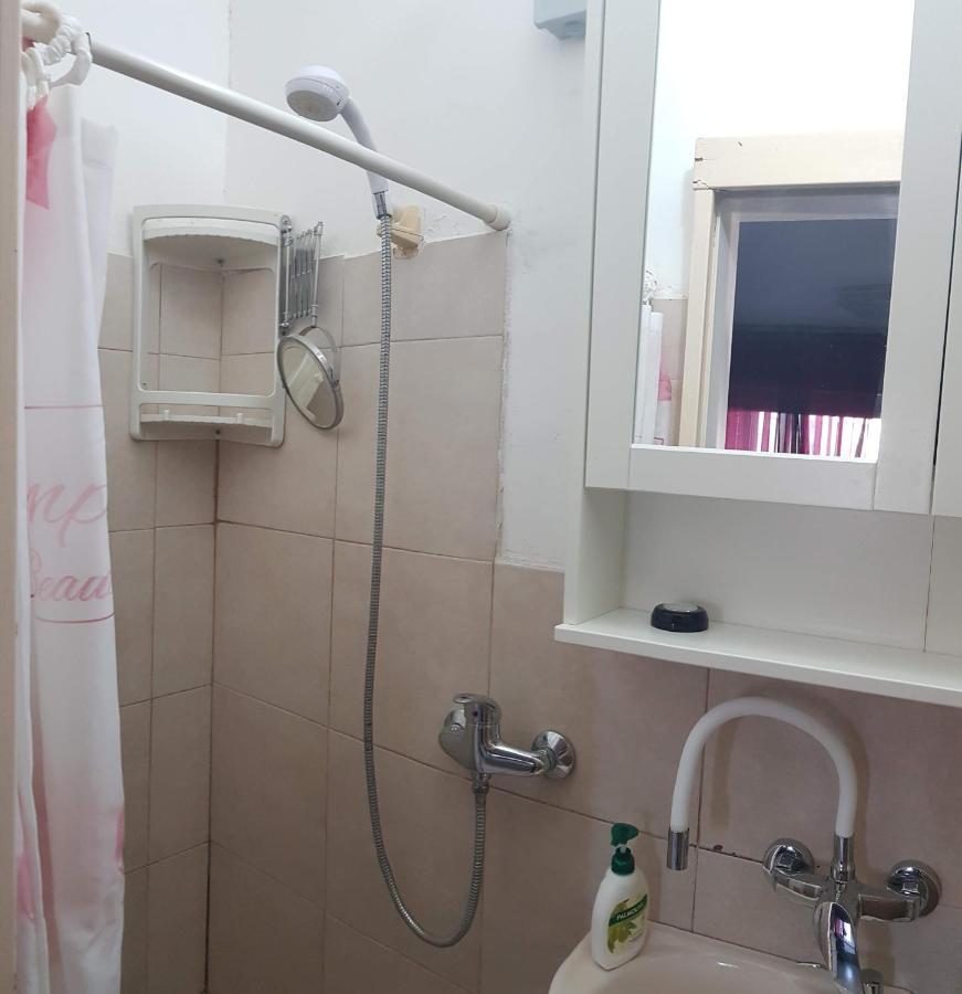 Cozy Flat With Parking Well-Placed Near Tlv Airport Apartment Lod Luaran gambar